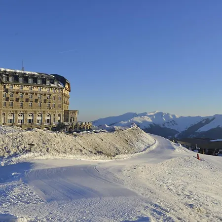 فندق Villages Clubs Du Soleil - Superbagneres 3*